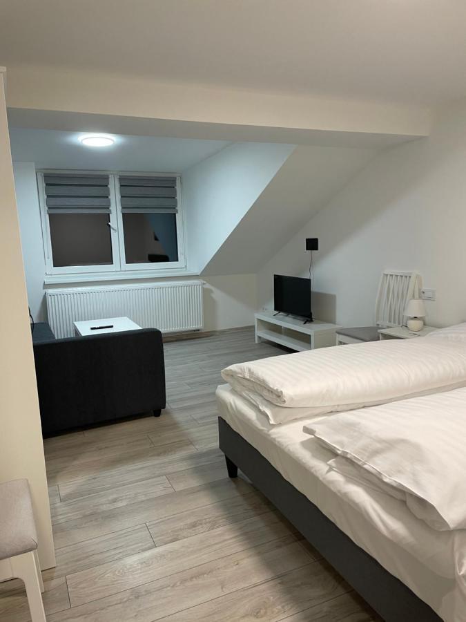 Apartament Хеб Екстер'єр фото